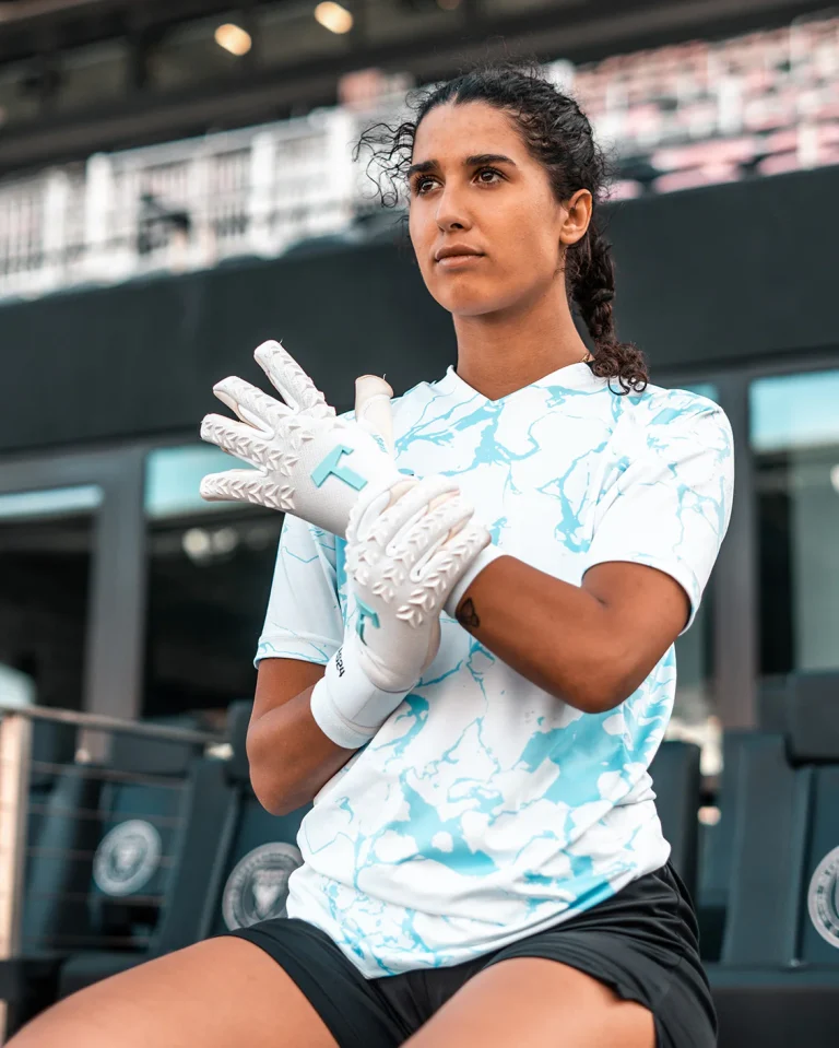Goalkeeper wearing T1TAN gloves
